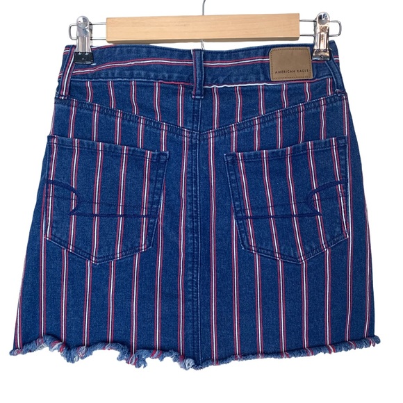 American Eagle Women’s High Rise Mini Striped Raw Hem Stretch Denim Skirt Size 0 - Picture 2 of 12